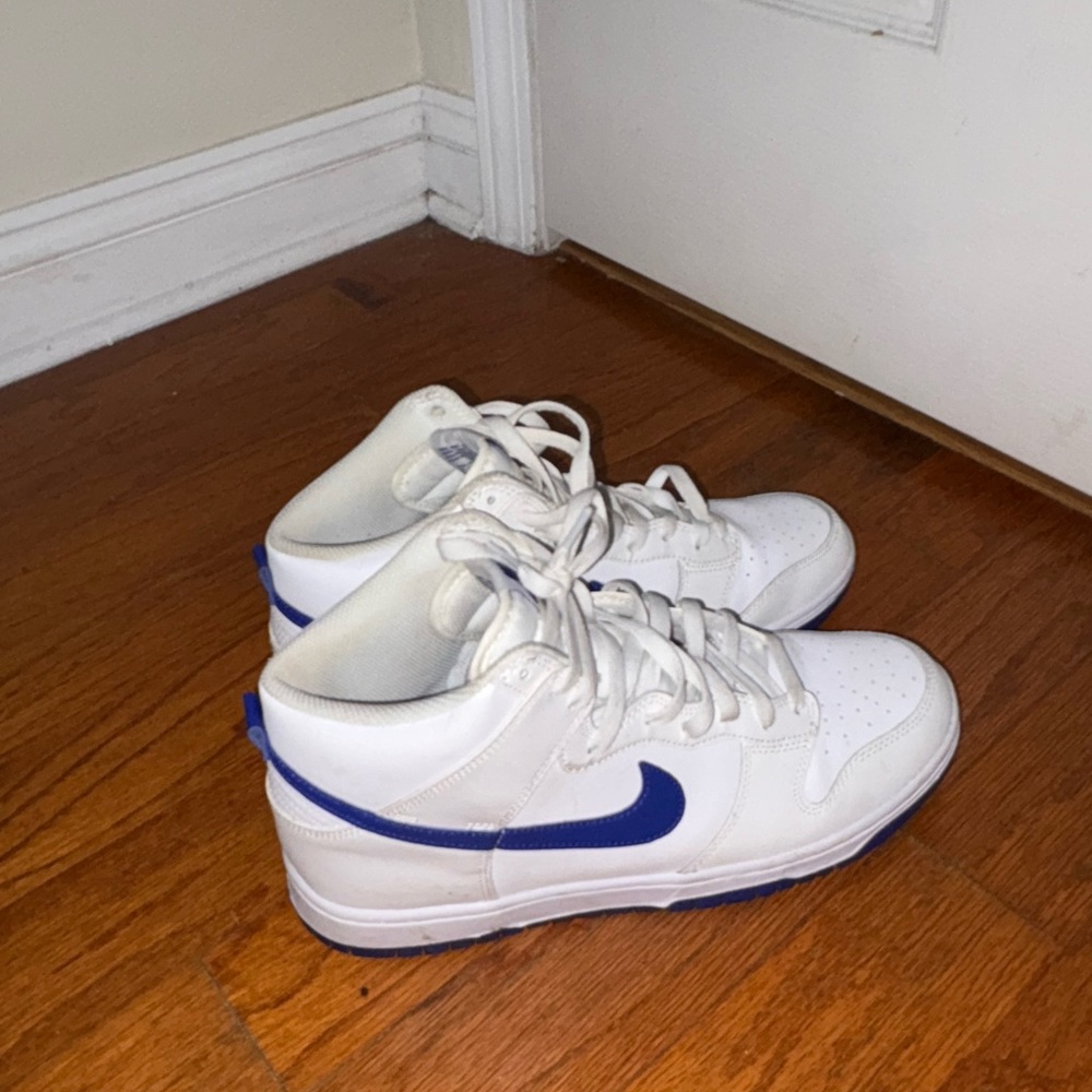Nike White and Blue Athletic Shoes